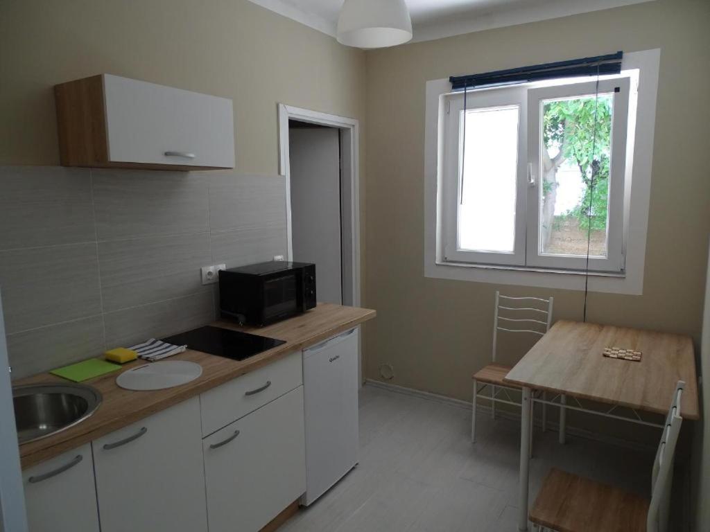 Apartments Losinj Mali Losinj Exterior photo