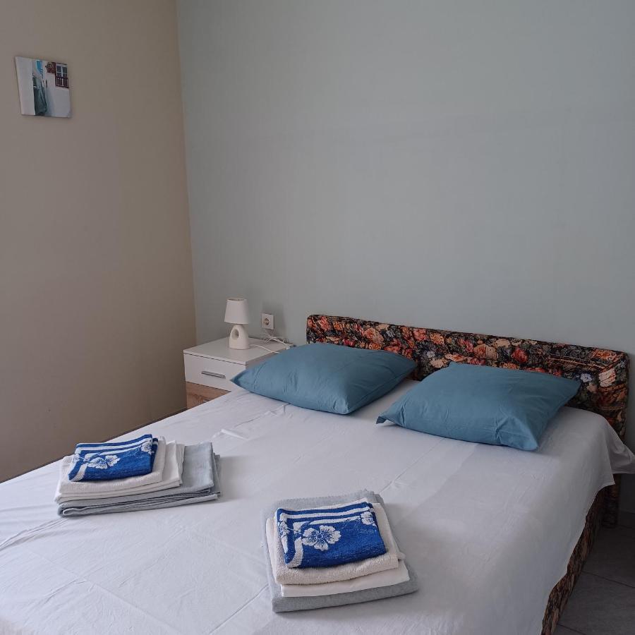 Apartments Losinj Mali Losinj Exterior photo